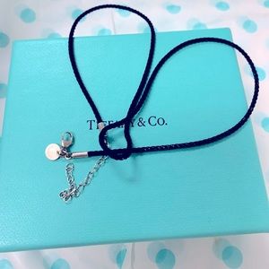 Tiffany & Co. silk cord - 16-18” - VGUC - Authentic! 💎